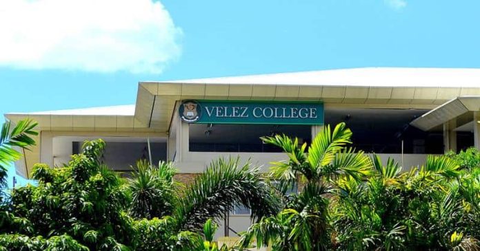 Velez College