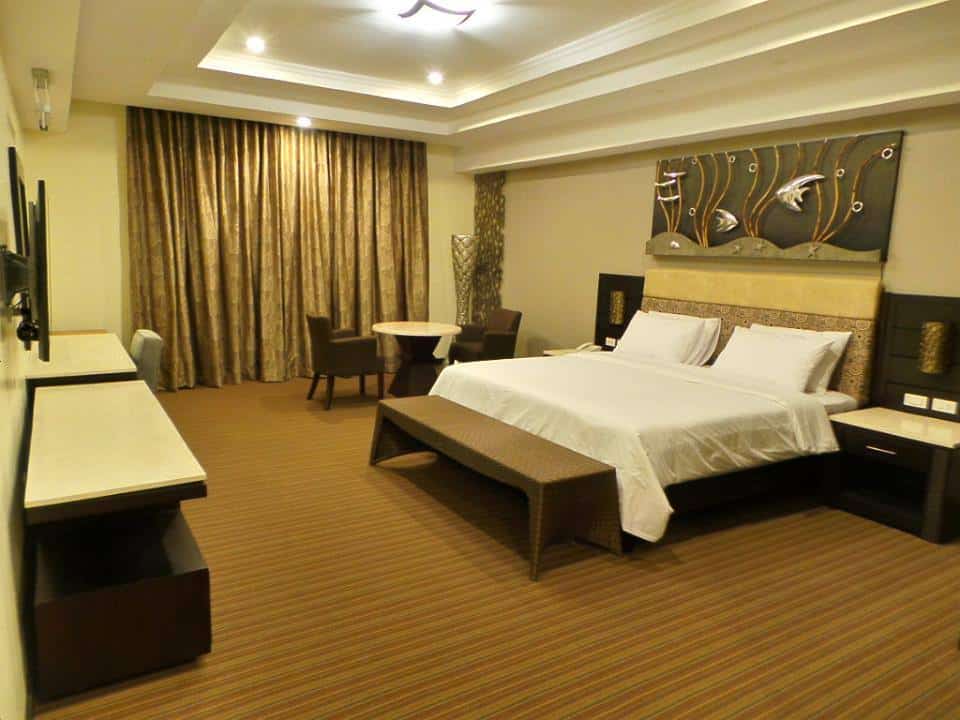 cebuwestown-room2