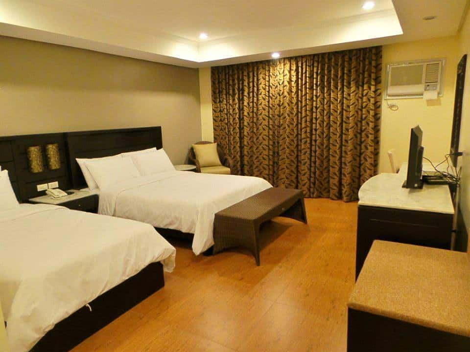 cebuwestown-room3