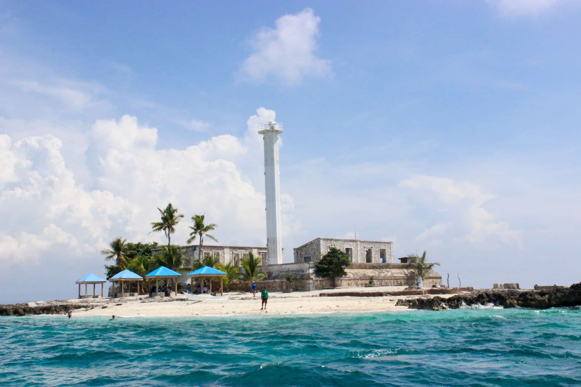 The gorgeous Capitancillo Island in Bogo City