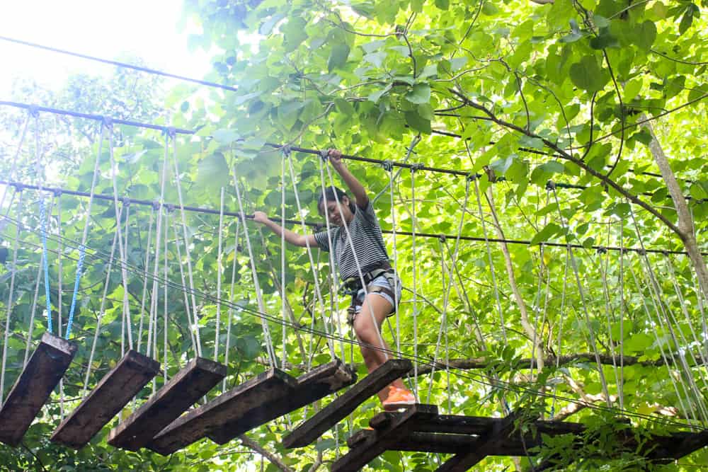 papakits-cebu-hanging bridge 2