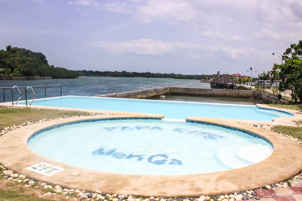 papakits-cebu-infinity pool