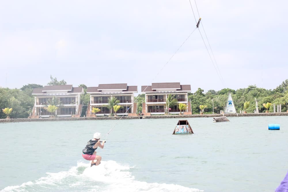 papakits-cebu-wakeboarding 2