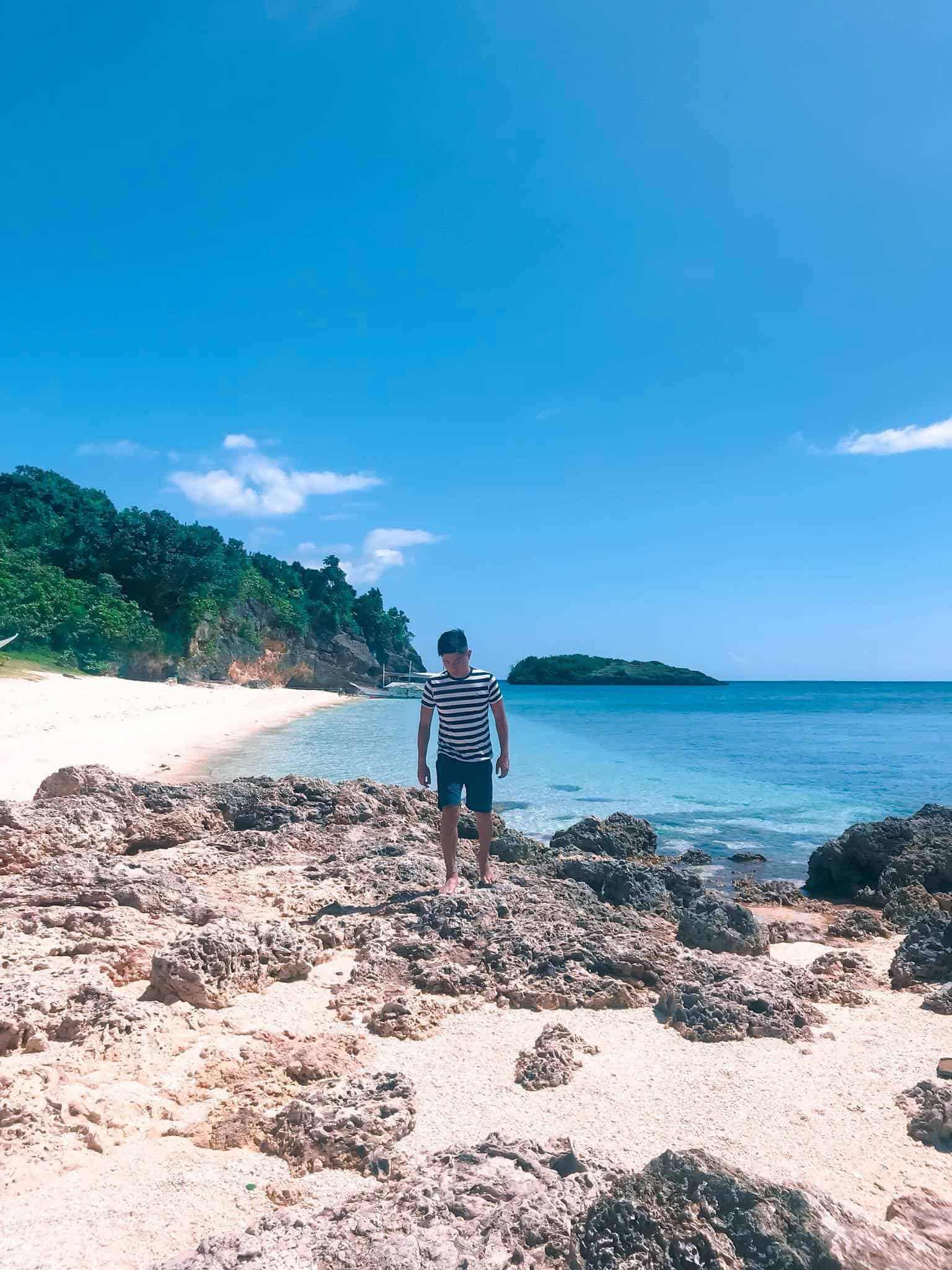 Carnaza Island Cebu Budget Traveling
