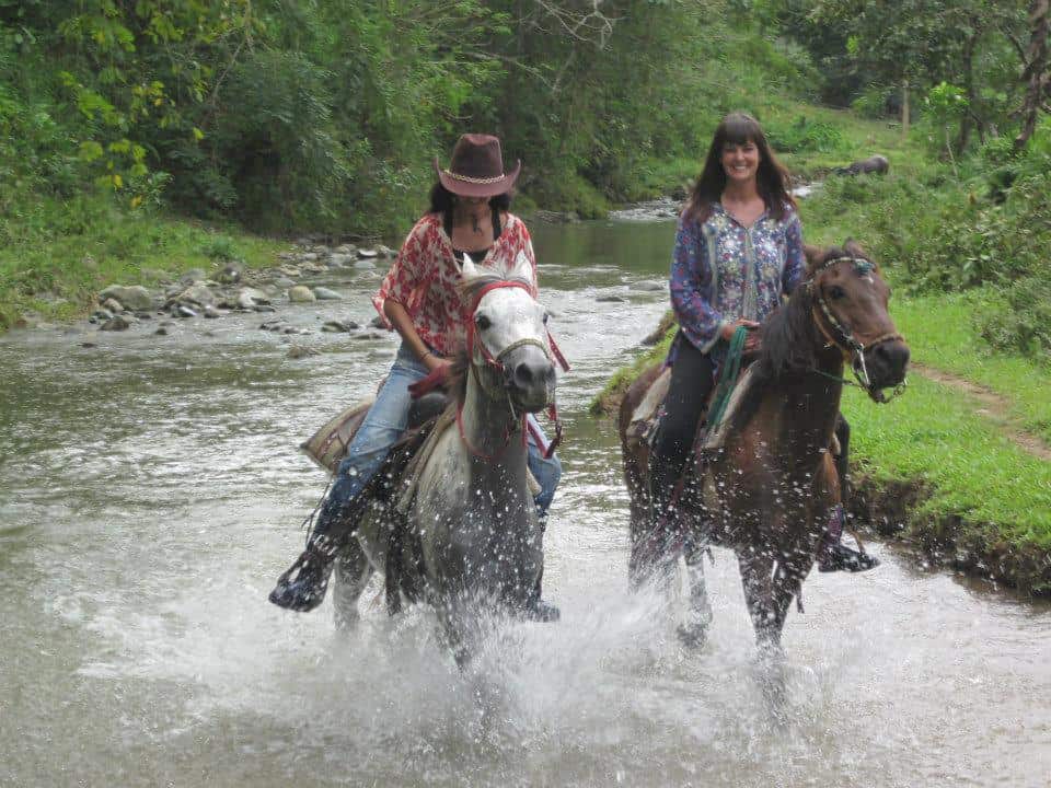 Big Q Farm Horseback Riding Cebu (4)