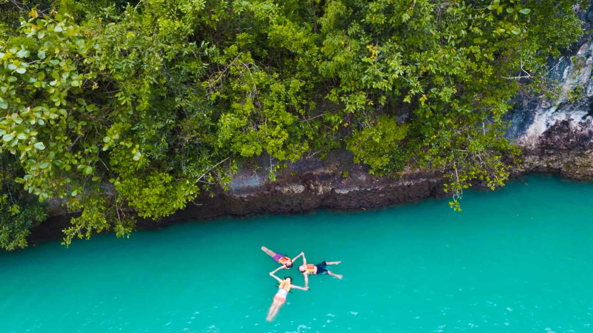 Bojo River Aloguinsan Cebu (1)