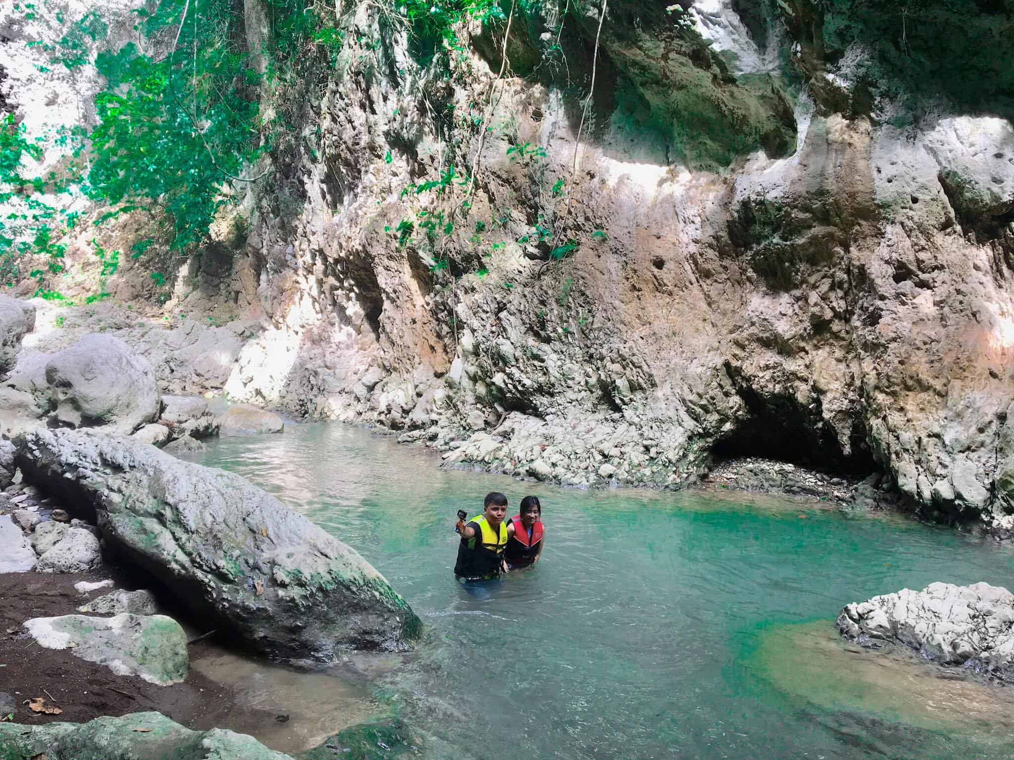 Esoy Hot Spring Catmon (3)