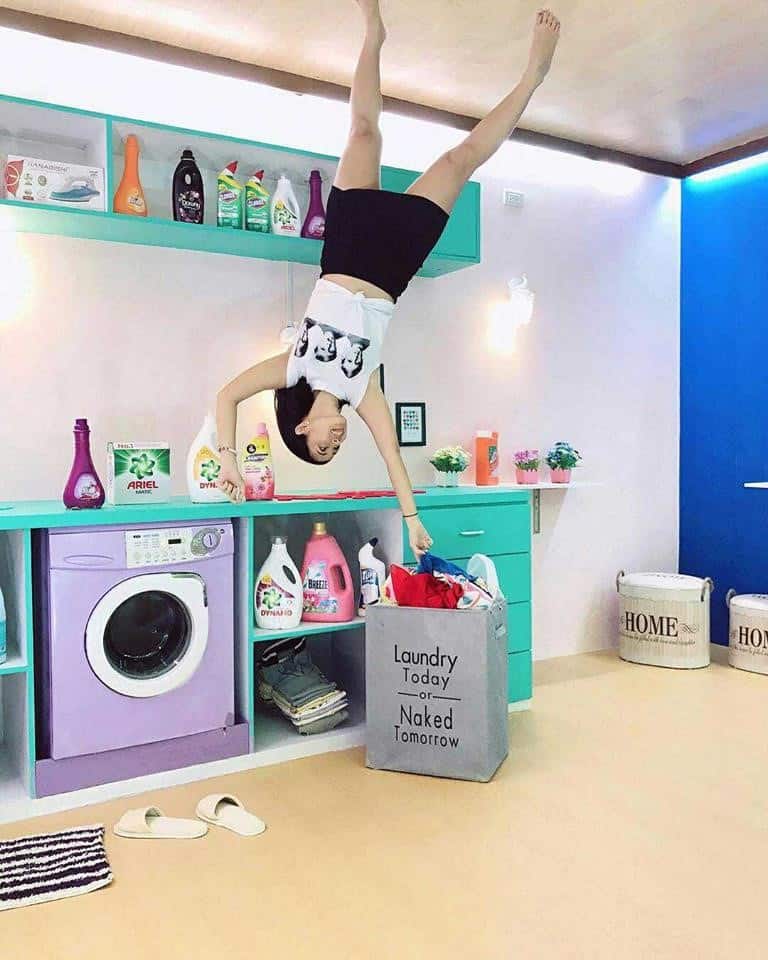 upsidedown-worldcebu-laundry