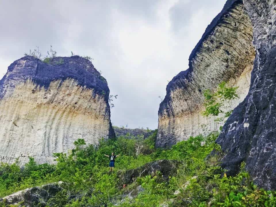 The Quarry Rock Formation Bantayan Cebu (6)