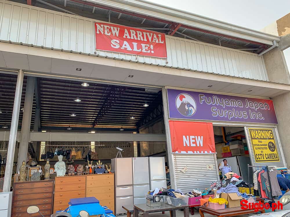 Treasure hunting at Fujiyama Japan Surplus in Cebu City