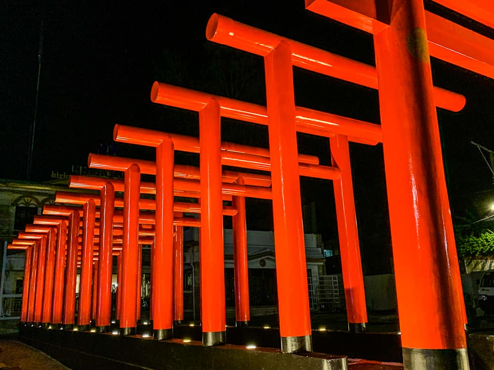 torii-gates-E-Nihon-Mono-cebu-3