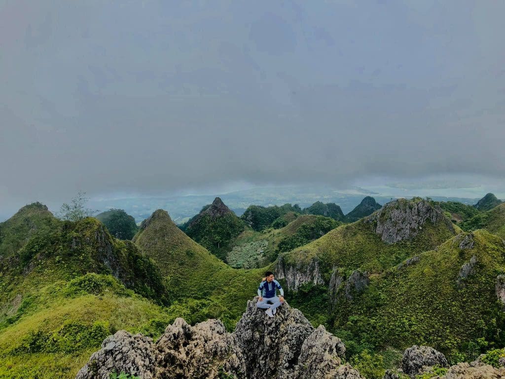 Trek To Cebu S Famous Osmena Peak In Dalaguete Sugbo Ph Cebu