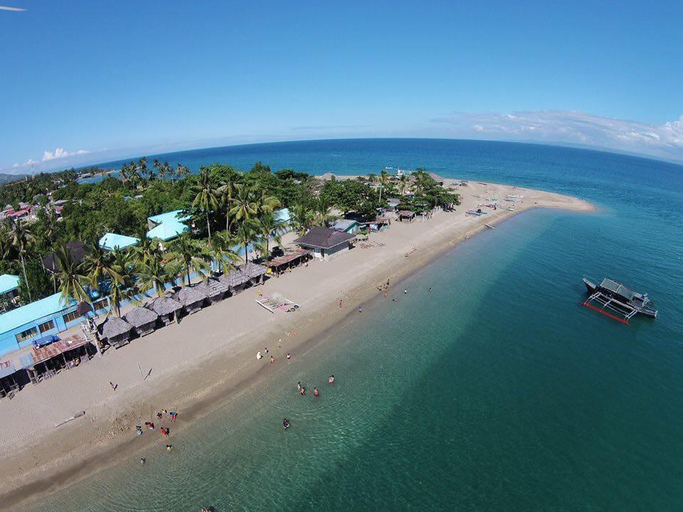 Mahayahay Beach: Argao's public beach with no entrance fee!