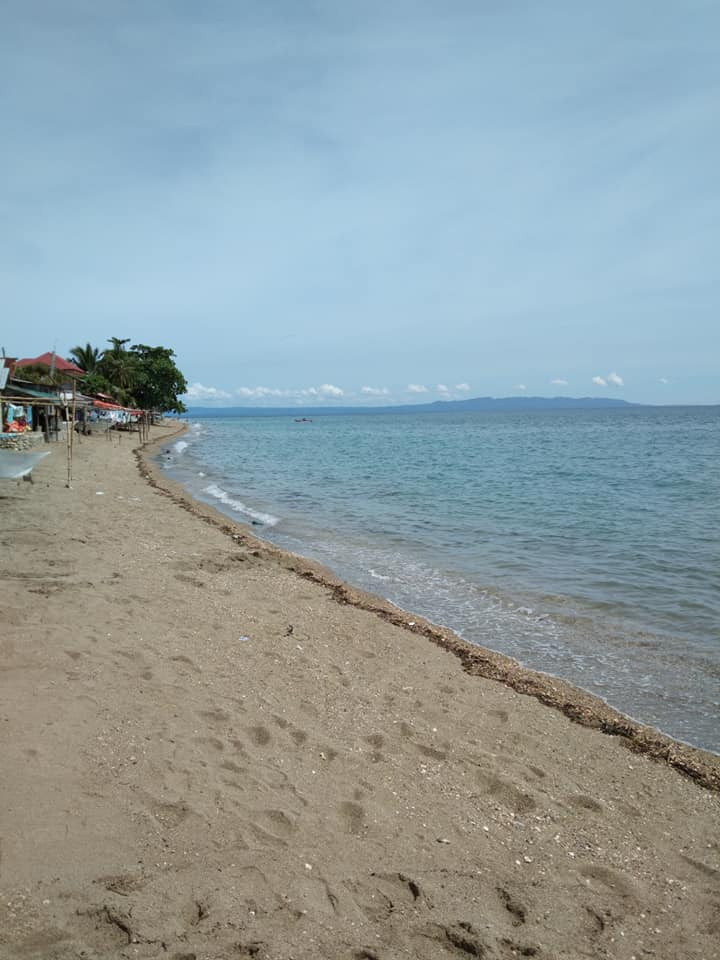 Mahayahay Beach: Argao's public beach with no entrance fee!