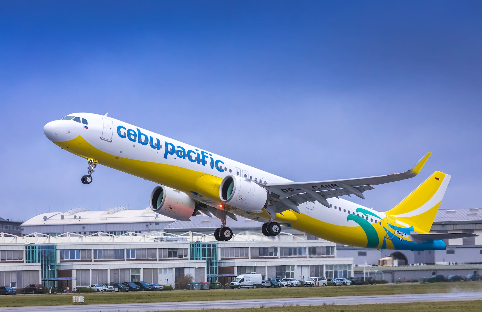 Cebu Pacific brings back 99-Peso Blank Ticket Promo