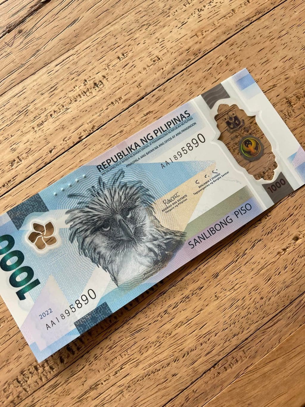 Do s And Don ts On The New 1 000 Peso Polymer Bills
