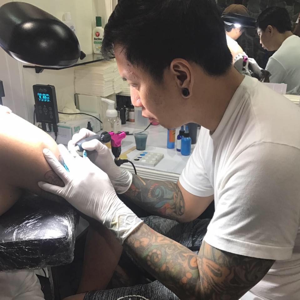 Hollywood actress Evangeline Lilly honors Filipino tattoo artist Whang Od   PEPph
