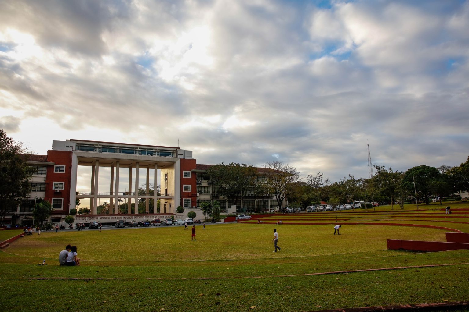 UP leads the list of Philippine universities Listed in the QS World